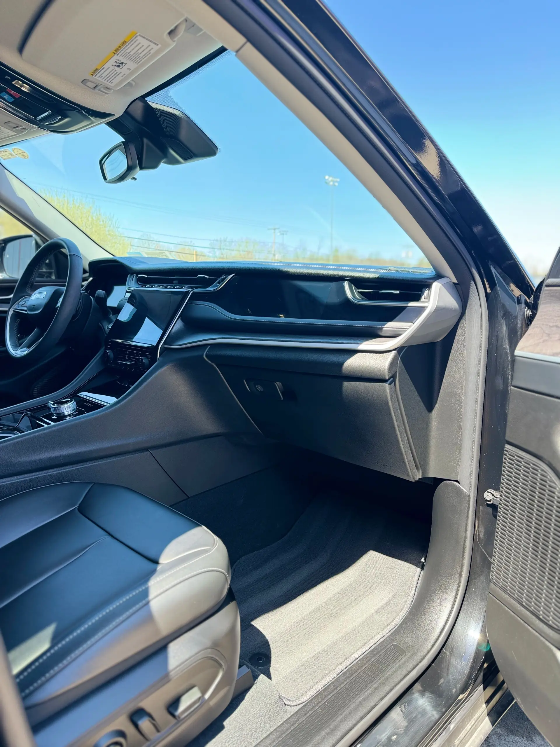 Clean car center console and cupholders after professional detailing